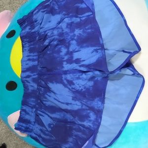 Lululemon Hotty Hot Short II 2.5"